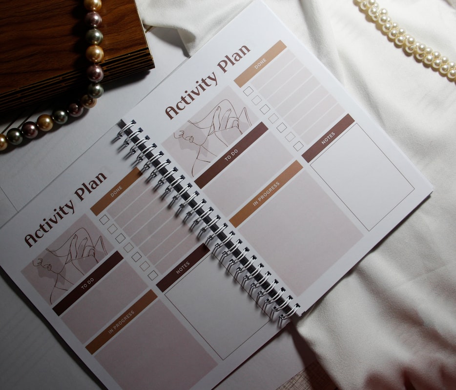 Professional nutrition planning session and consultation materials